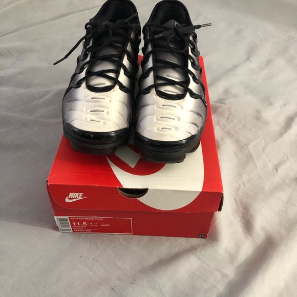 Men’s Nike Air vapormax plus - Picture 2 of 6